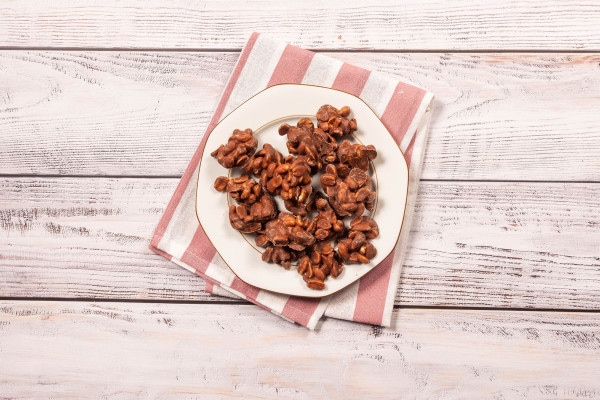 Erdnussgipfel nach alten Hausrezept